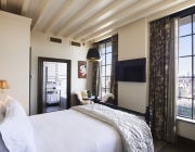 1431 Ludlow Hotel